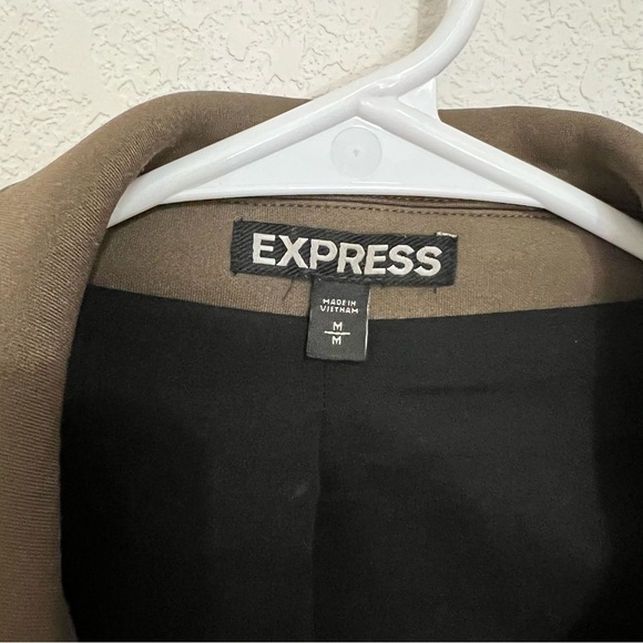 Express jacket - Picture 3 of 3